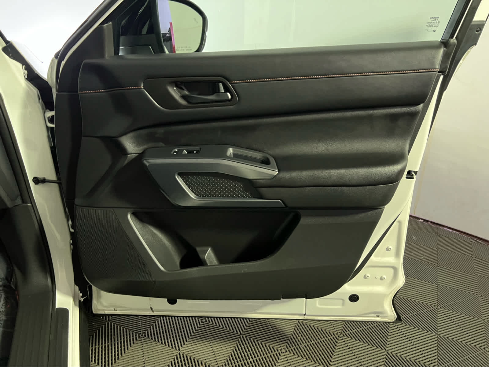 2024 Nissan Pathfinder Rock Creek®