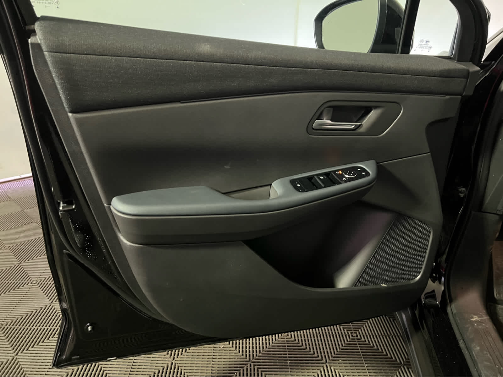2026 Nissan LEAF S+