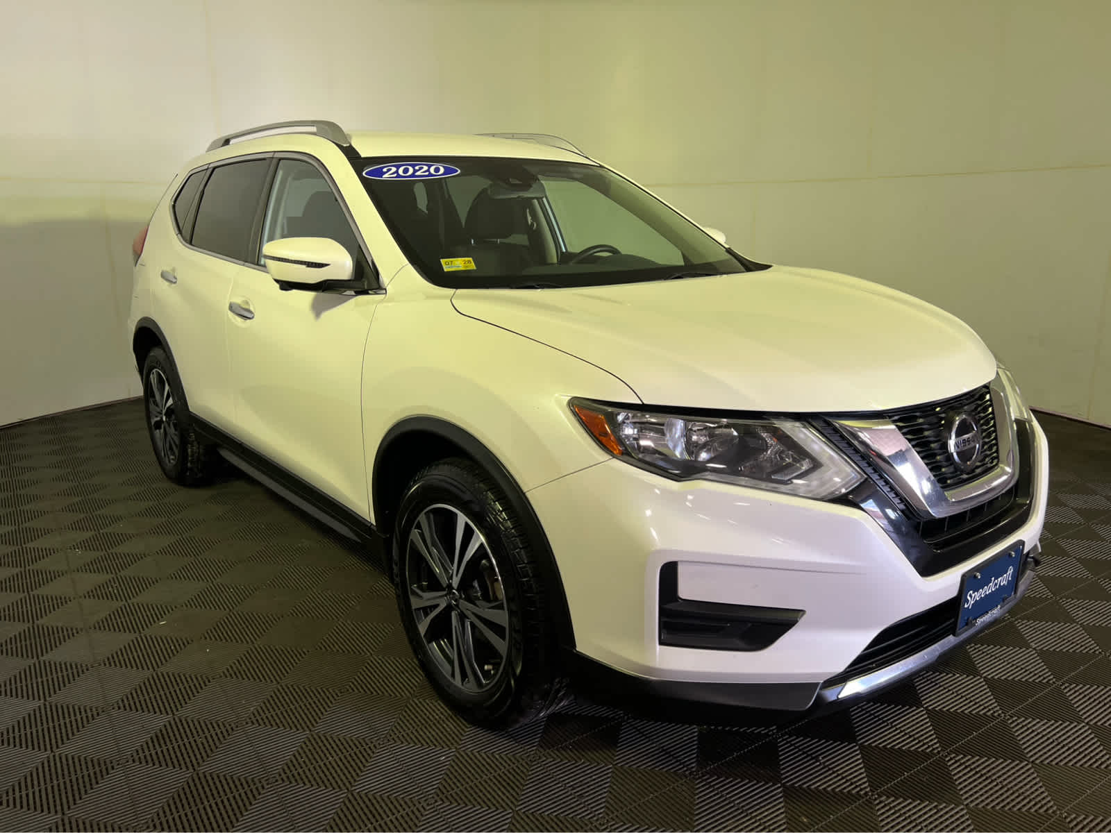 2020 Nissan Rogue SV