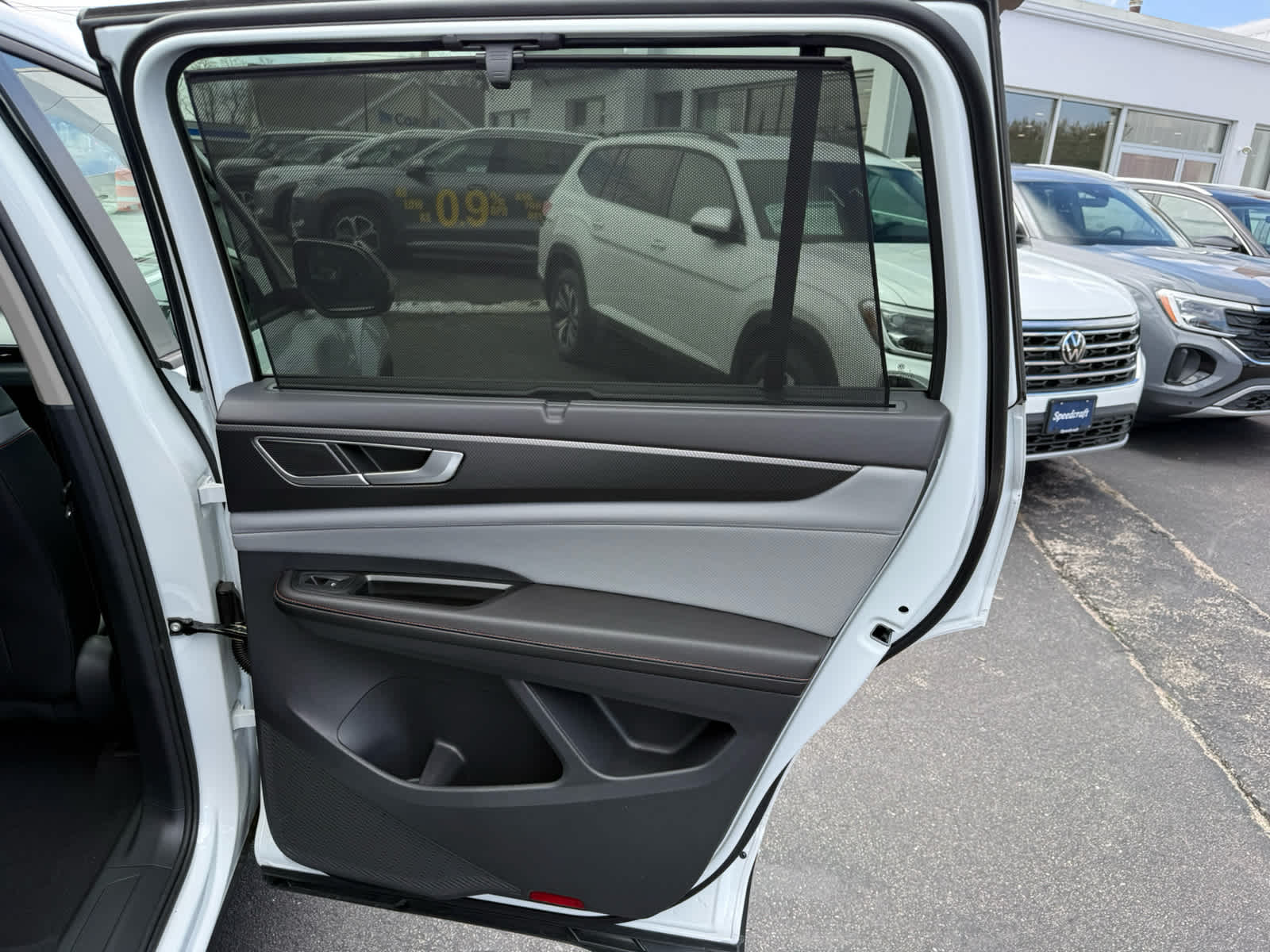 2026 Volkswagen Atlas 2.0T Peak Edition