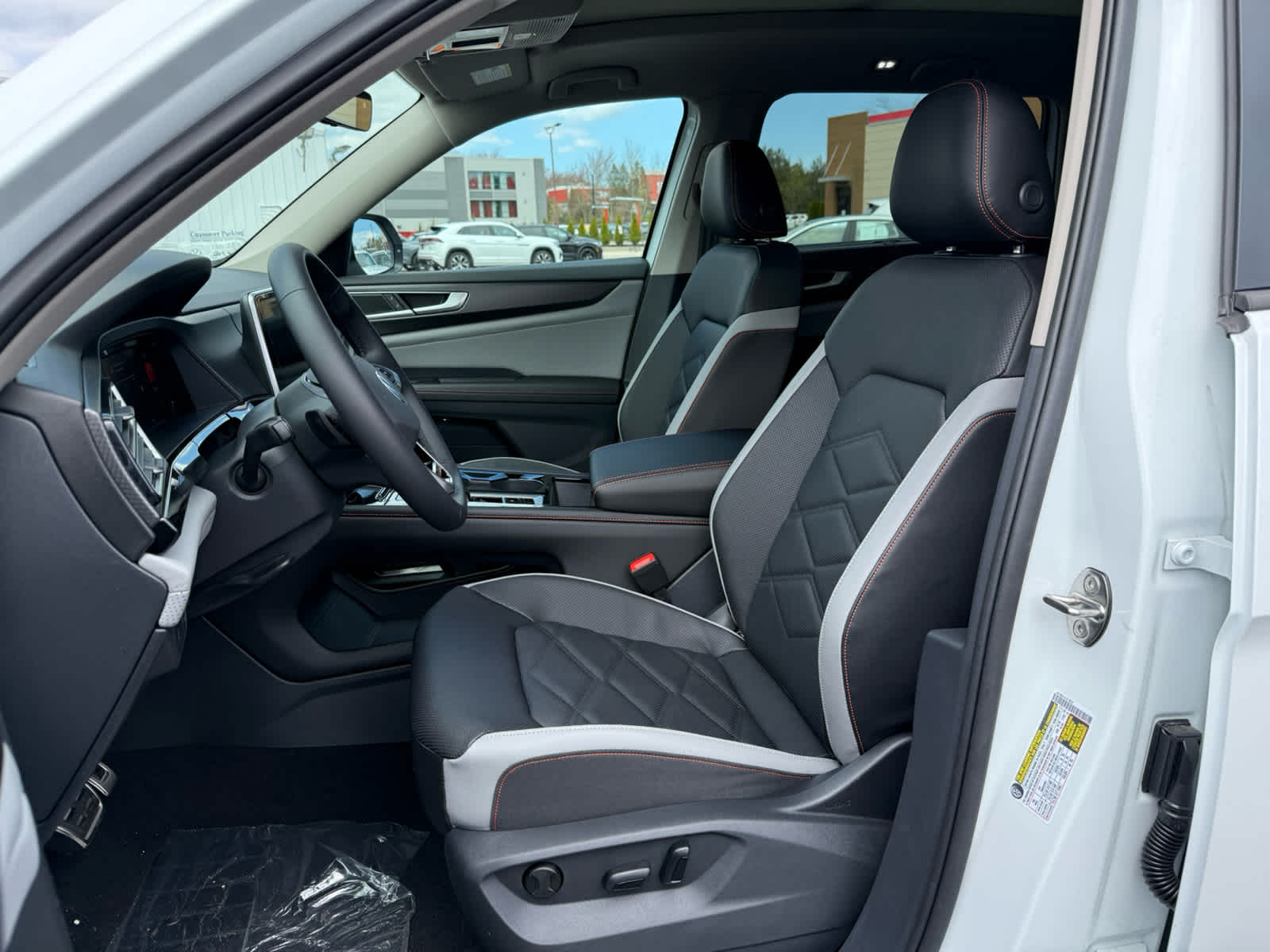 2026 Volkswagen Atlas 2.0T Peak Edition