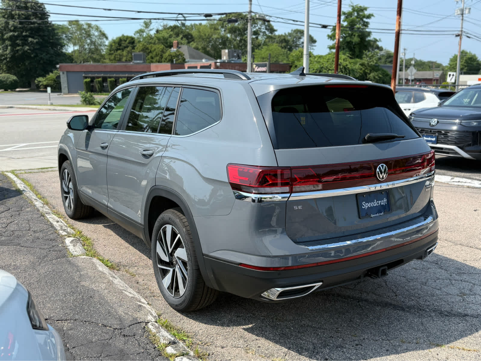 2026 Volkswagen Atlas 2.0T SE w/Technology