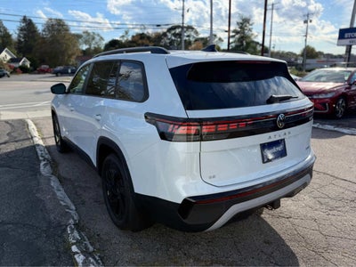 2027 Volkswagen Atlas 2.0T SE w/ Technology
