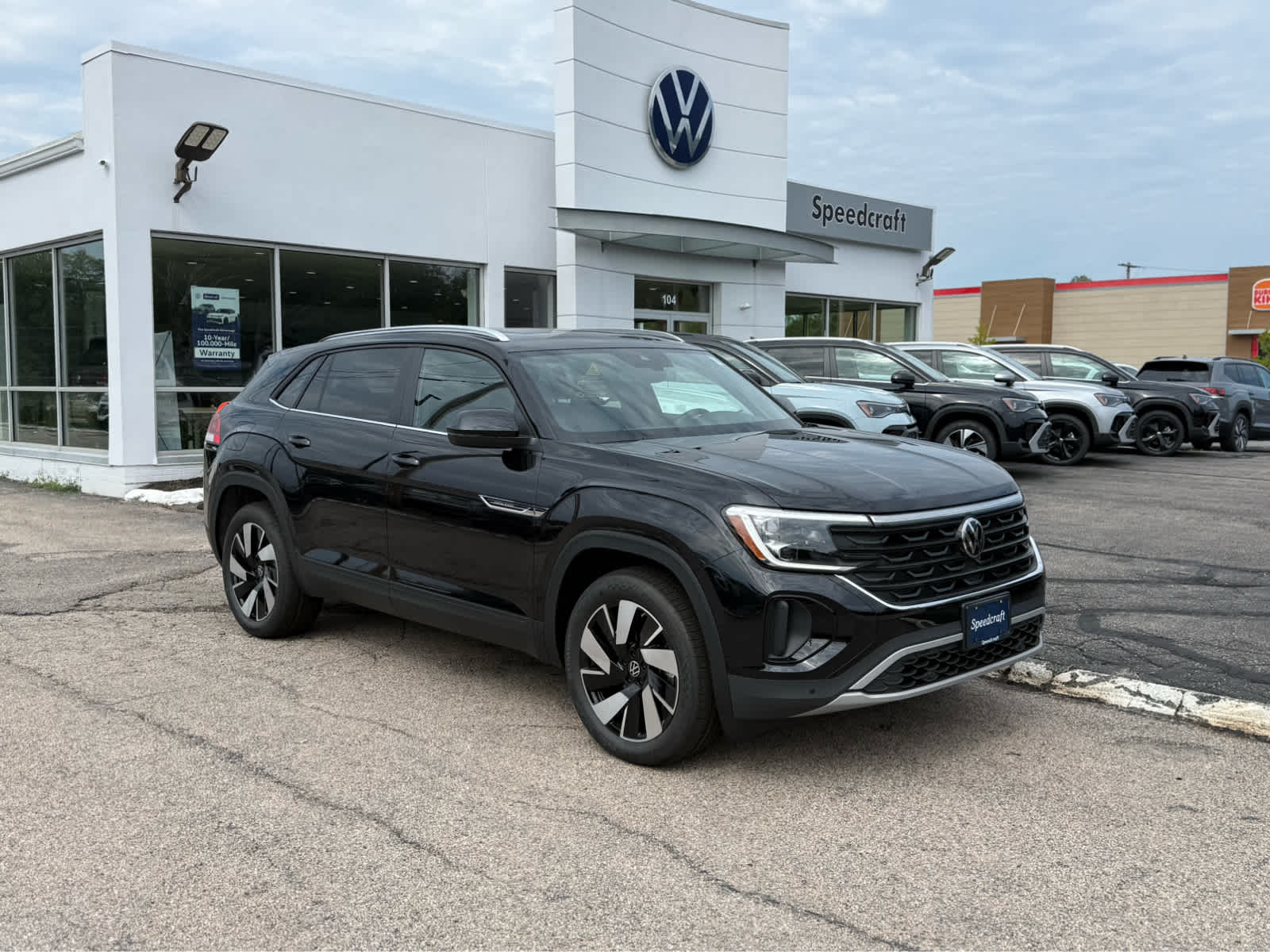 2026 Volkswagen Atlas Cross Sport 2.0T SE W/TECHNOLOGY