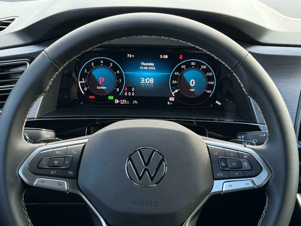 2026 Volkswagen Atlas Cross Sport 2.0T SE W/TECHNOLOGY