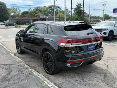 2024 Volkswagen Atlas Cross Sport 2.0T SE w/Technology
