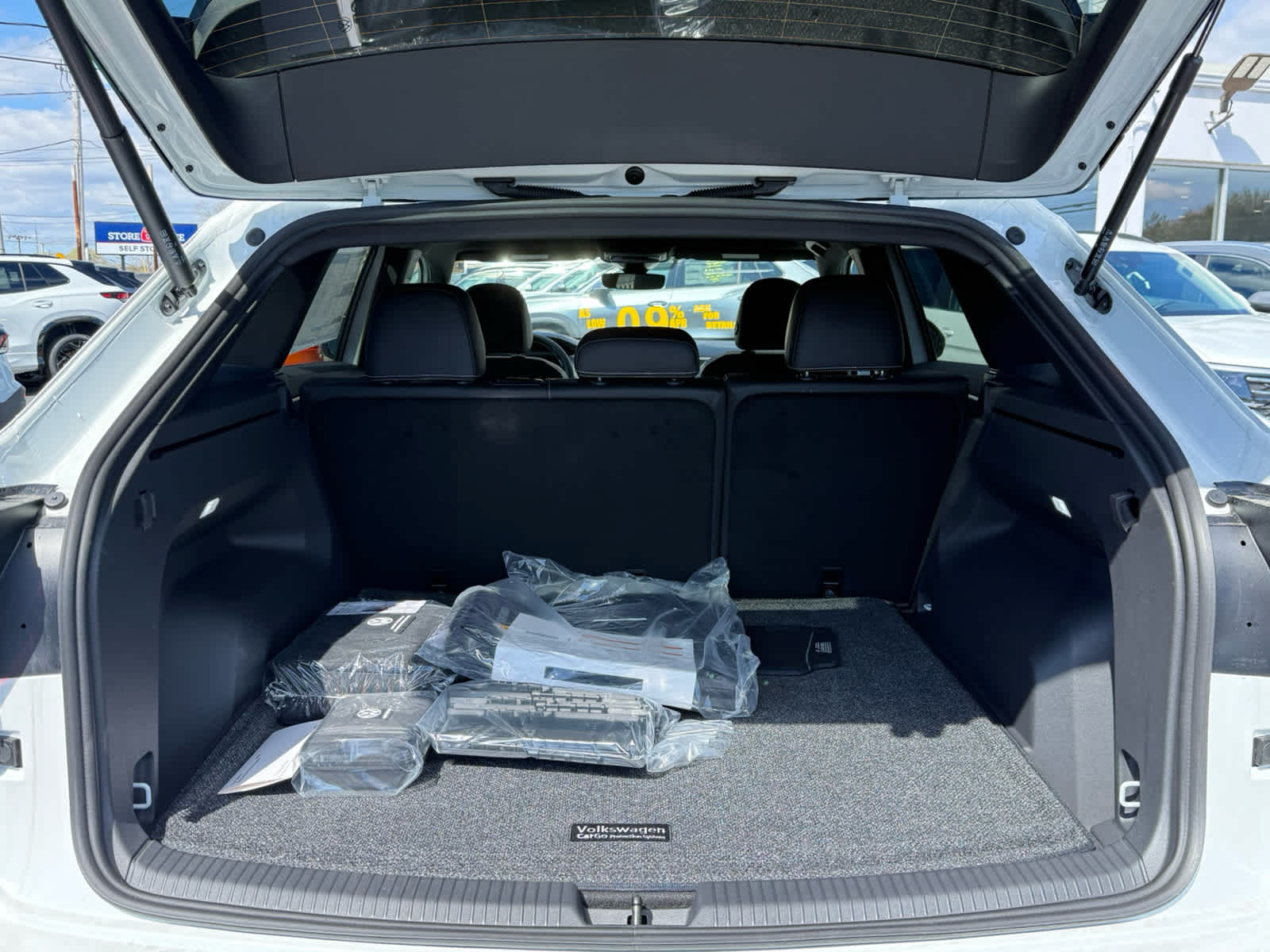 2026 Volkswagen Atlas Cross Sport 2.0T SE