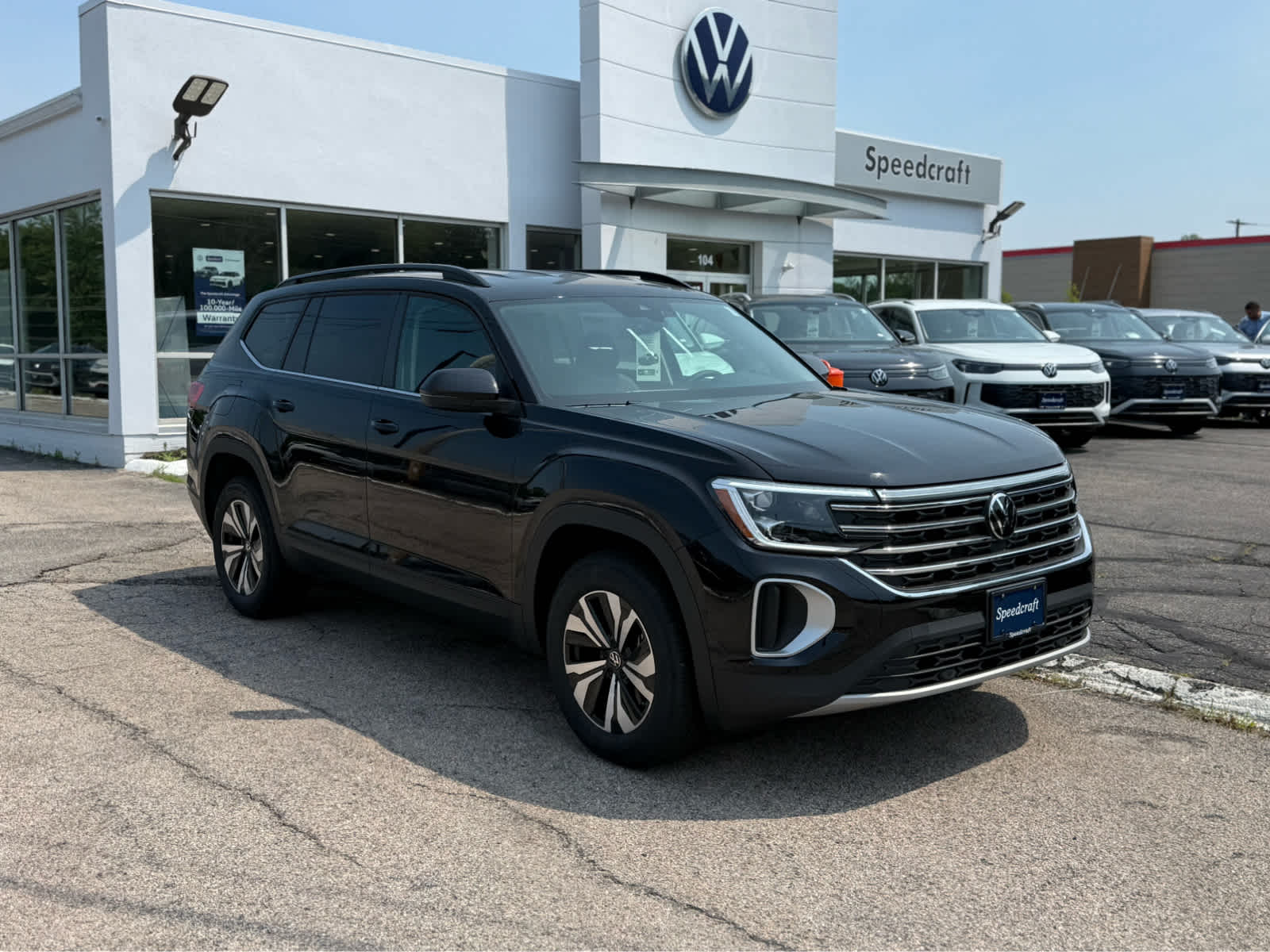 2026 Volkswagen Atlas 2.0T SE