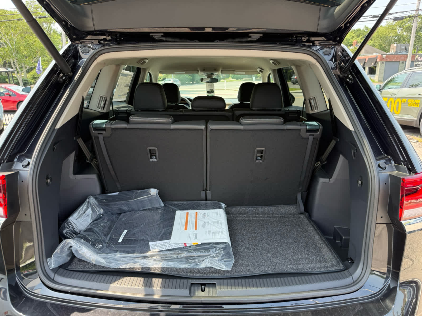 2026 Volkswagen Atlas 2.0T SE