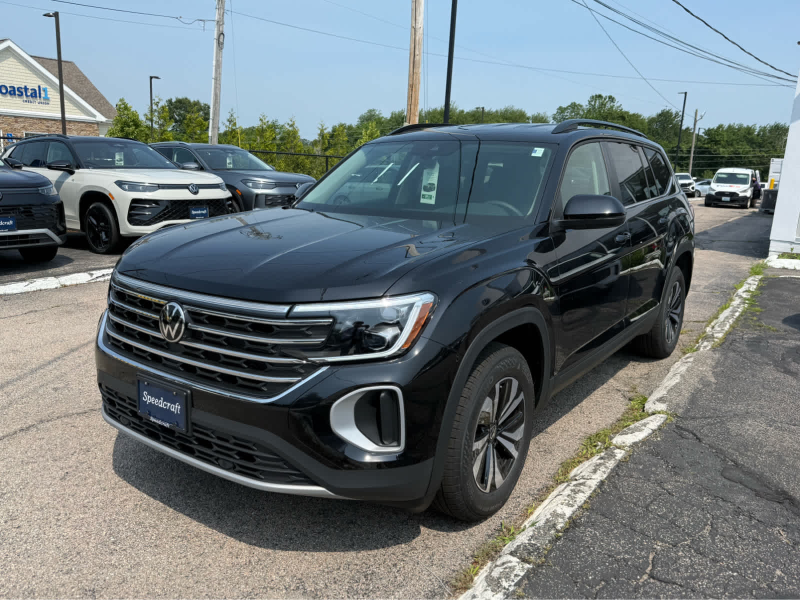 2026 Volkswagen Atlas 2.0T SE