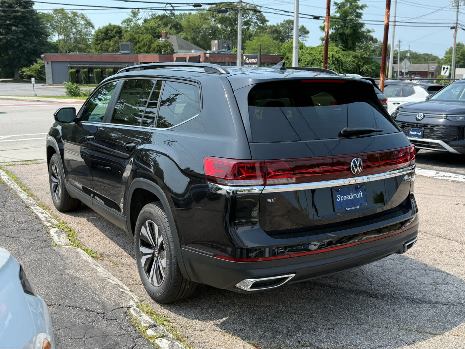 2026 Volkswagen Atlas 2.0T SE