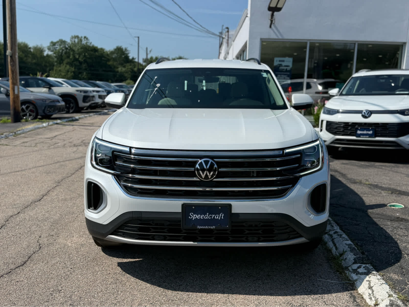 2026 Volkswagen Atlas 2.0T SE