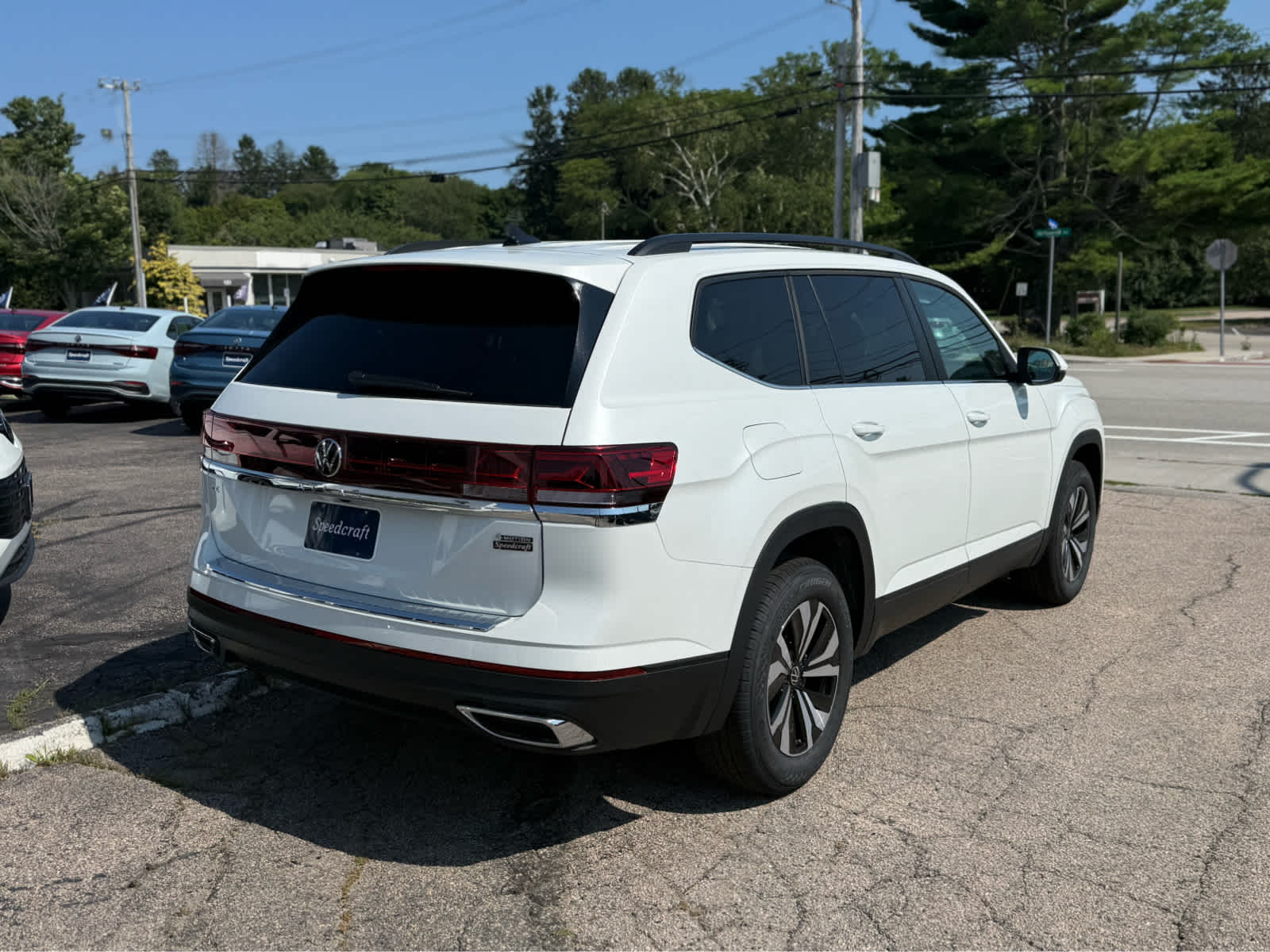 2026 Volkswagen Atlas 2.0T SE