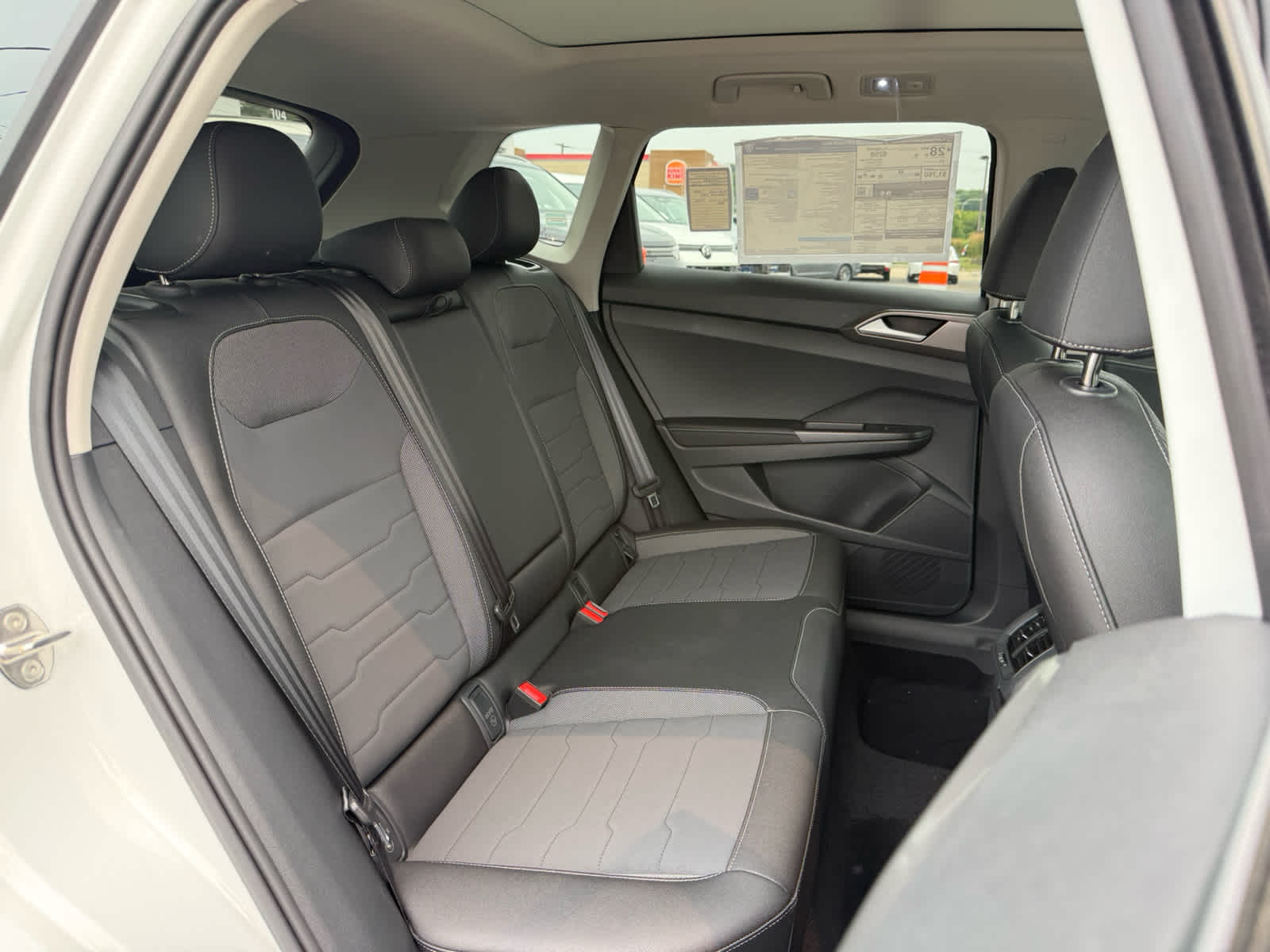 2026 Volkswagen Taos SE Black