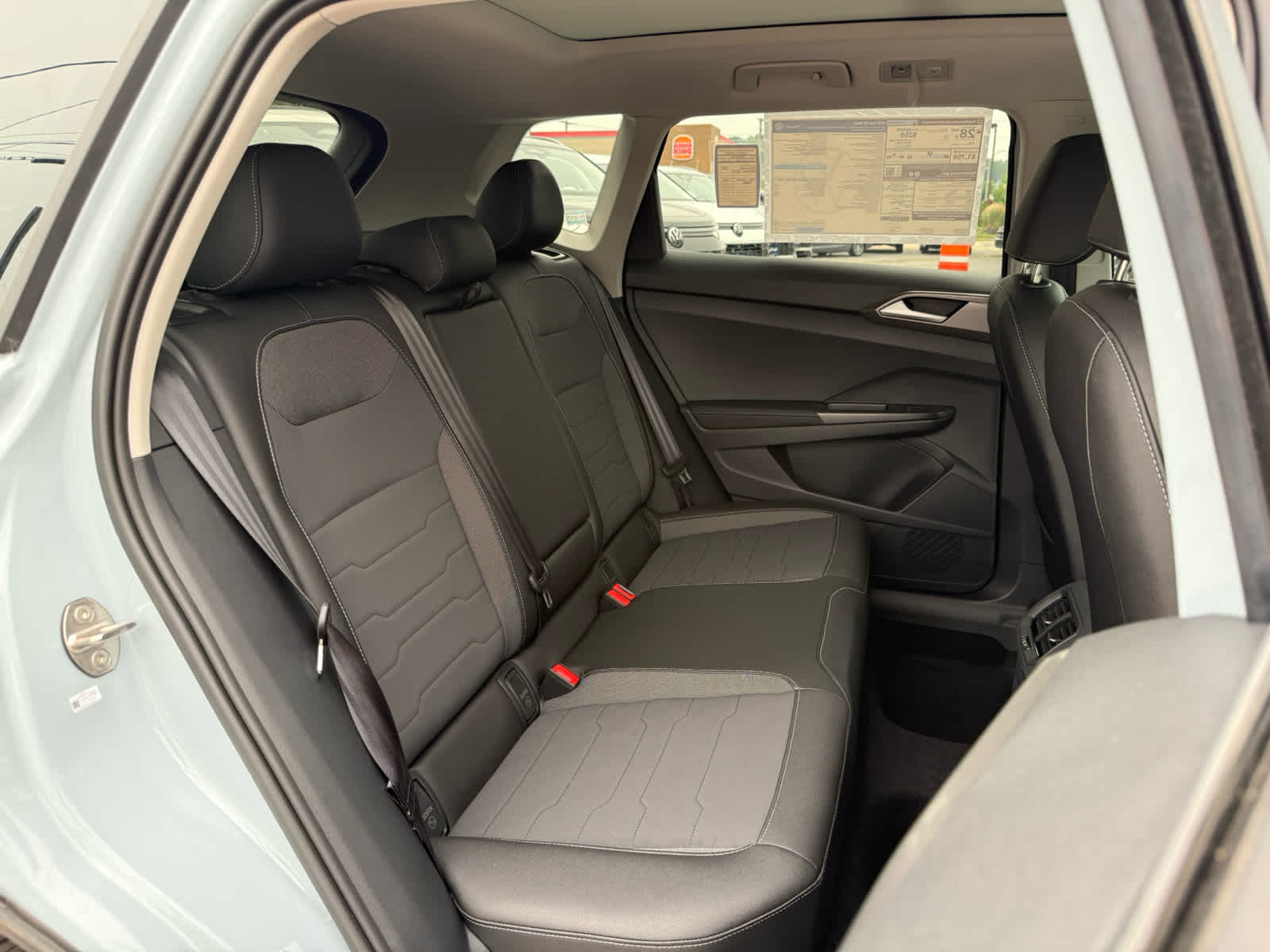 2026 Volkswagen Taos SE Black