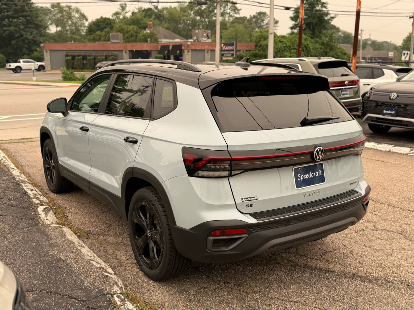 2026 Volkswagen Taos SE Black
