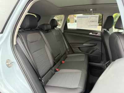 2026 Volkswagen Taos SE Black