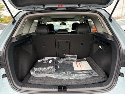 2026 Volkswagen Taos SE Black