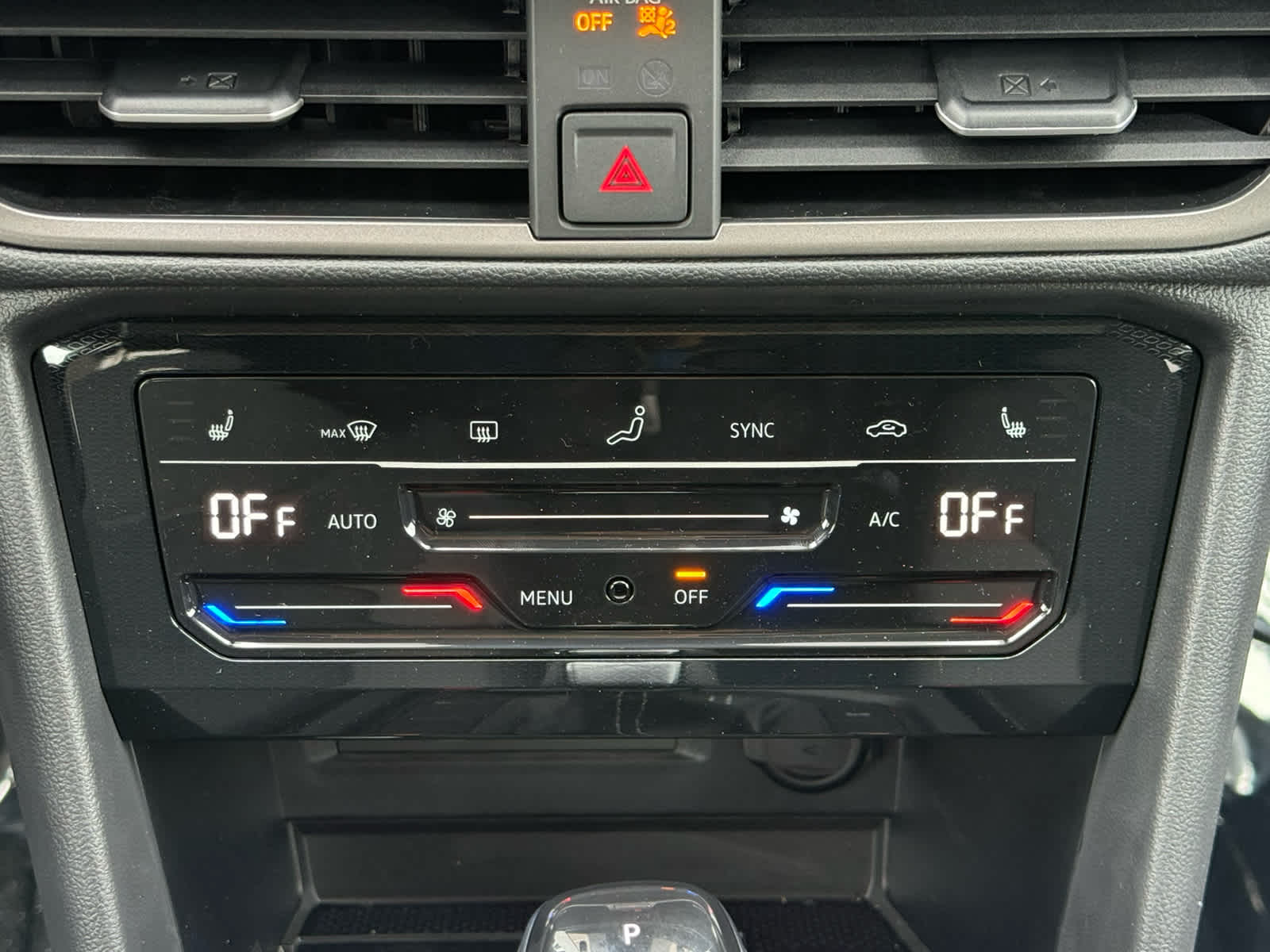 2026 Volkswagen Taos SE Black