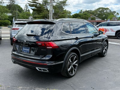 2024 Volkswagen Tiguan SEL R-Line