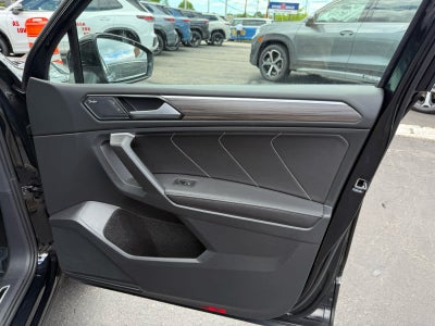 2024 Volkswagen Tiguan SEL R-Line