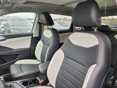 2026 Volkswagen Taos 1.5T SEL