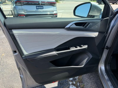 2026 Volkswagen Taos SEL