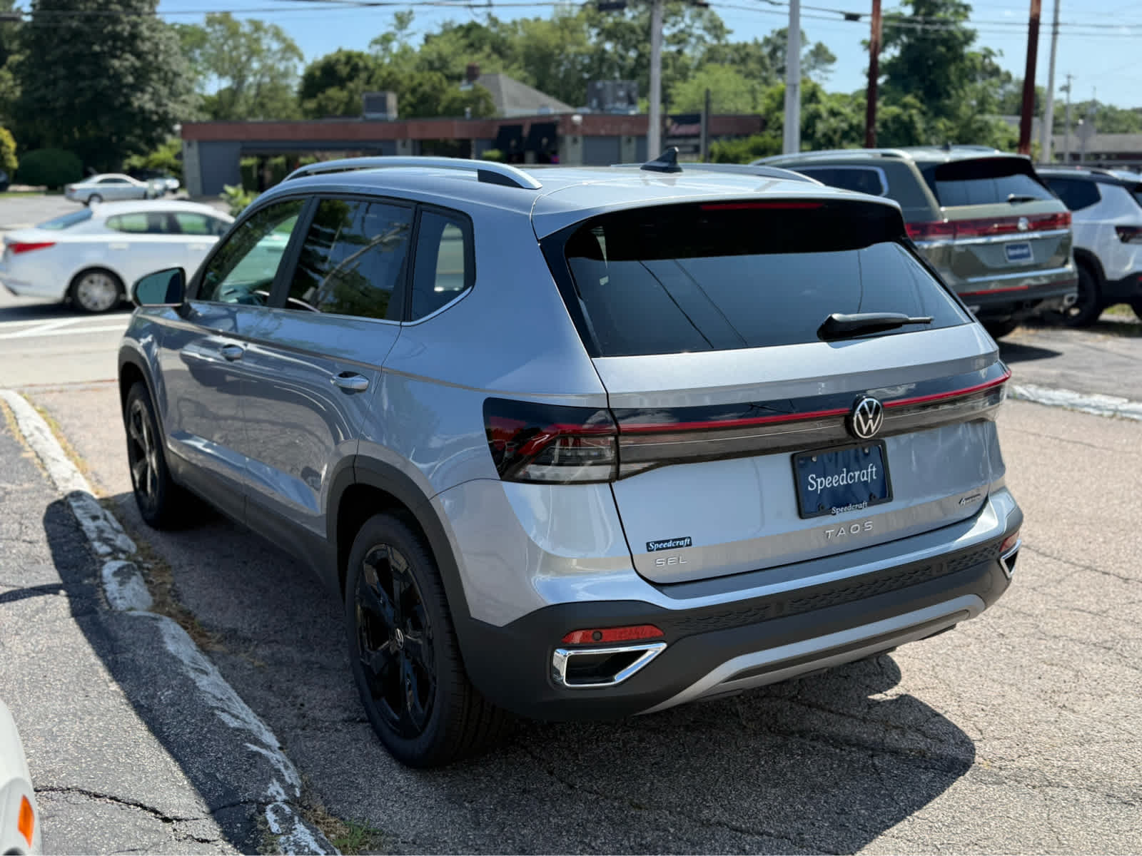 2026 Volkswagen Taos SEL