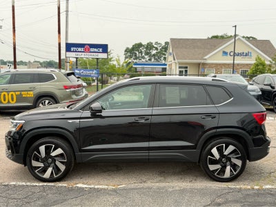 2024 Volkswagen Taos SEL