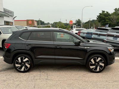 2024 Volkswagen Taos SEL