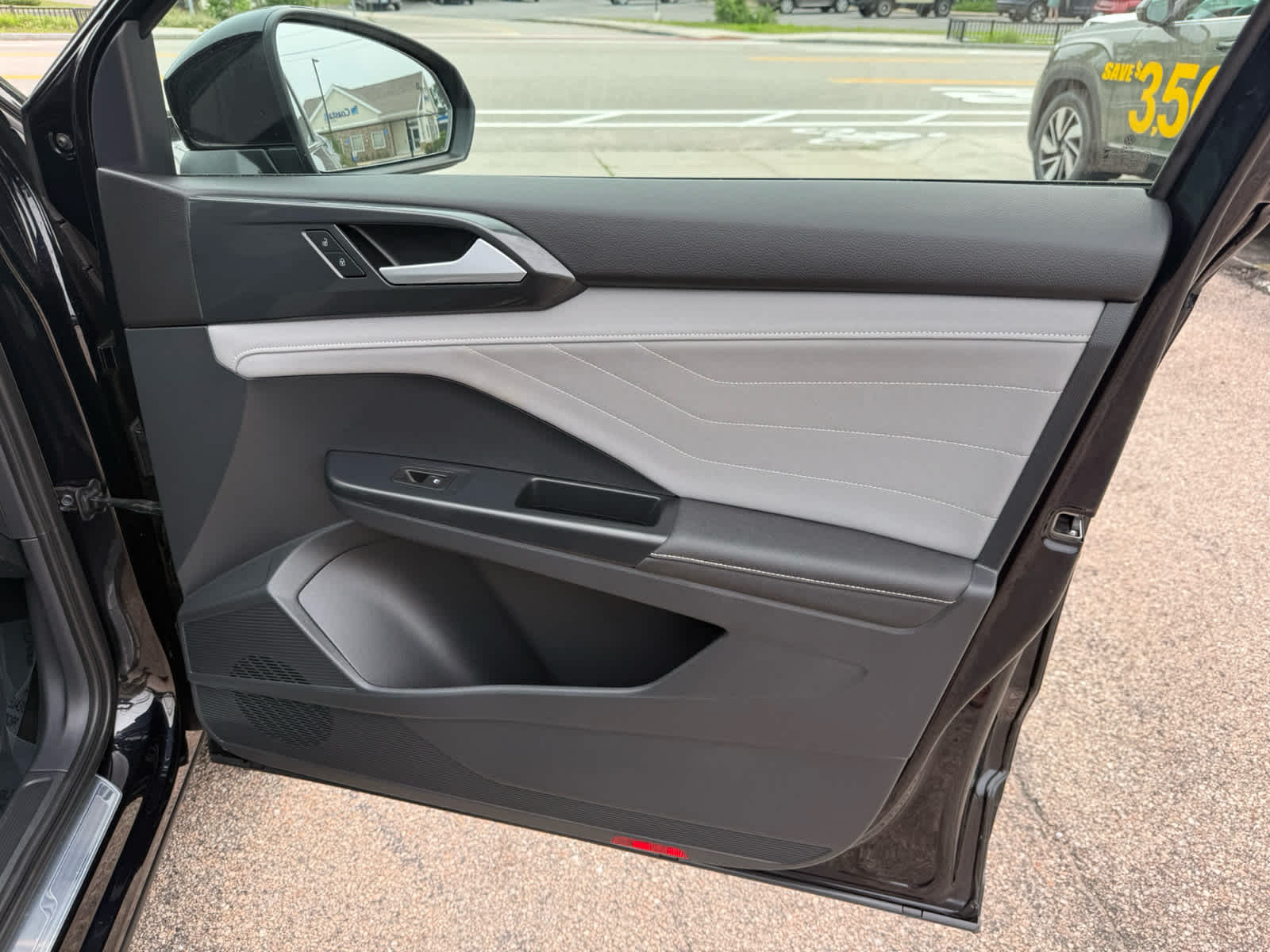 2024 Volkswagen Taos SEL