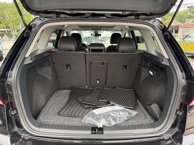 2024 Volkswagen Taos SEL