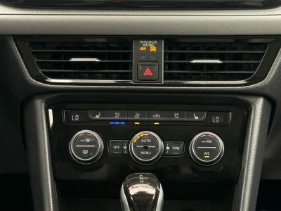 2024 Volkswagen Taos SEL