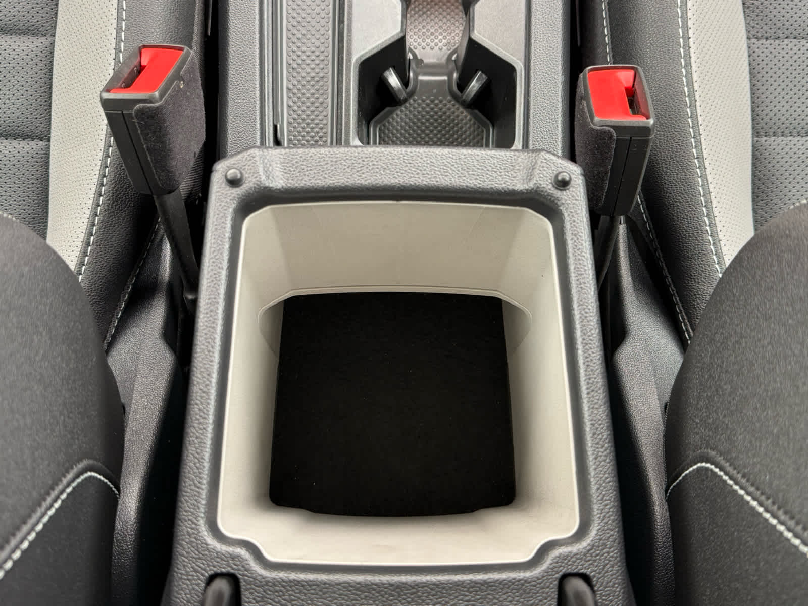 2024 Volkswagen Taos SEL