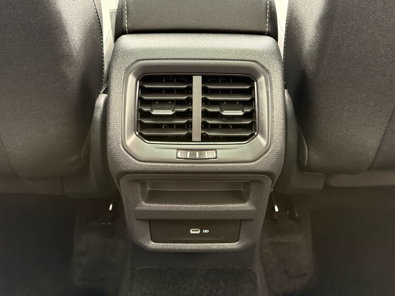 2024 Volkswagen Taos SEL