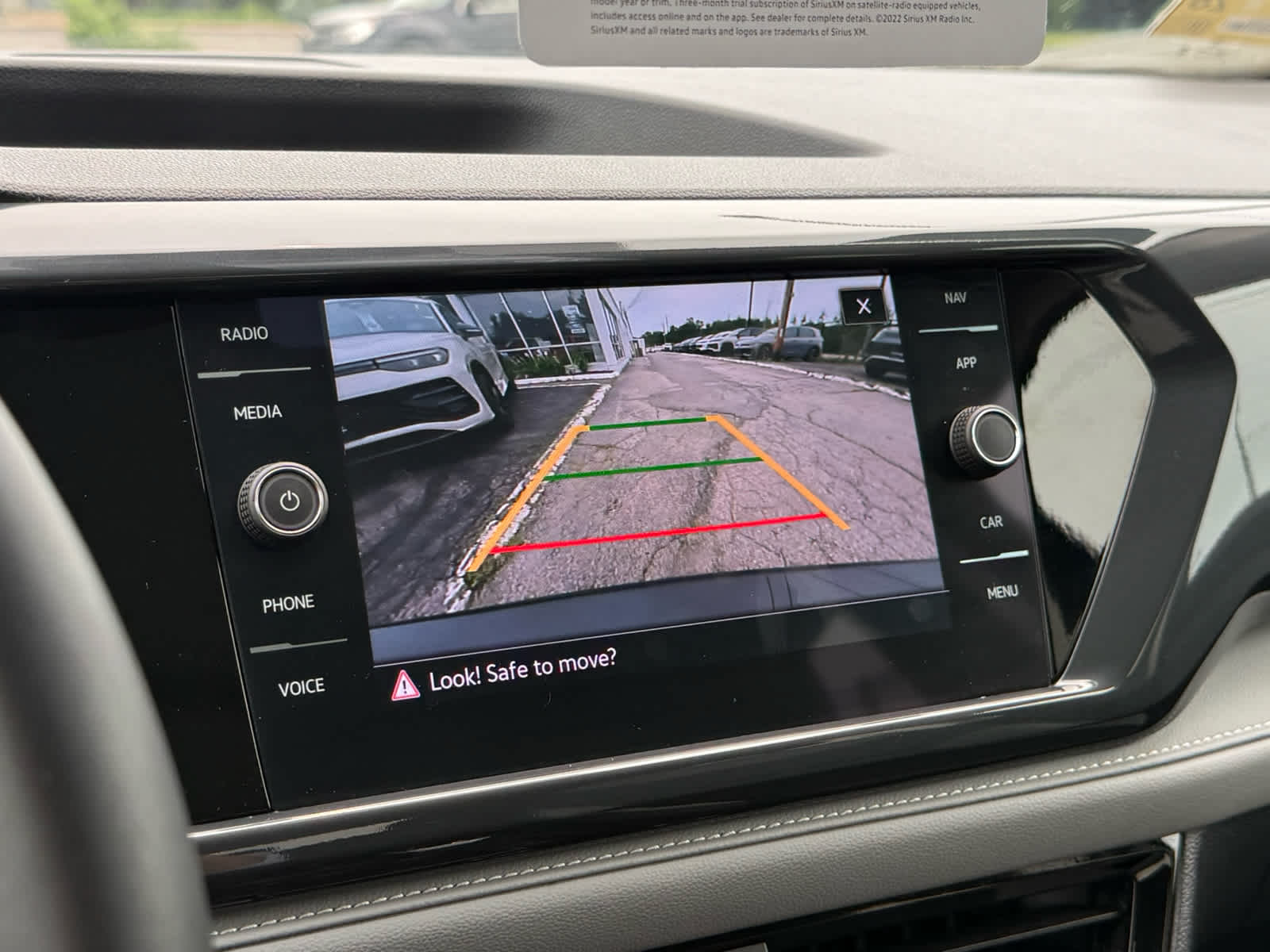2024 Volkswagen Taos SEL