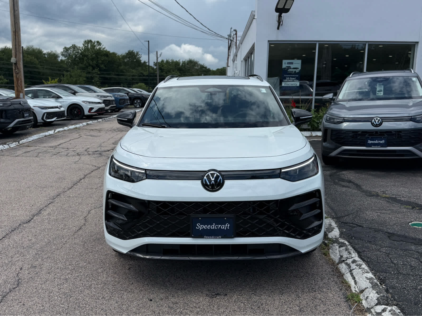 2026 Volkswagen Tiguan SE R-Line Black