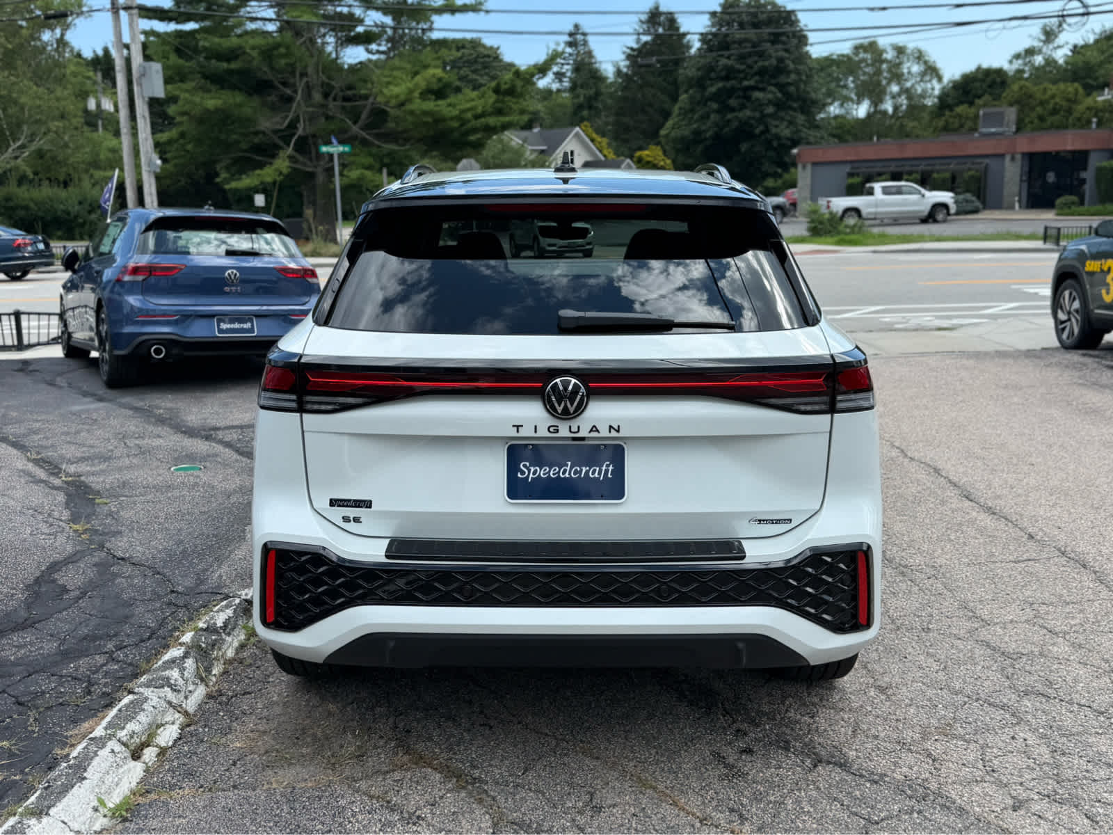 2026 Volkswagen Tiguan SE R-Line Black