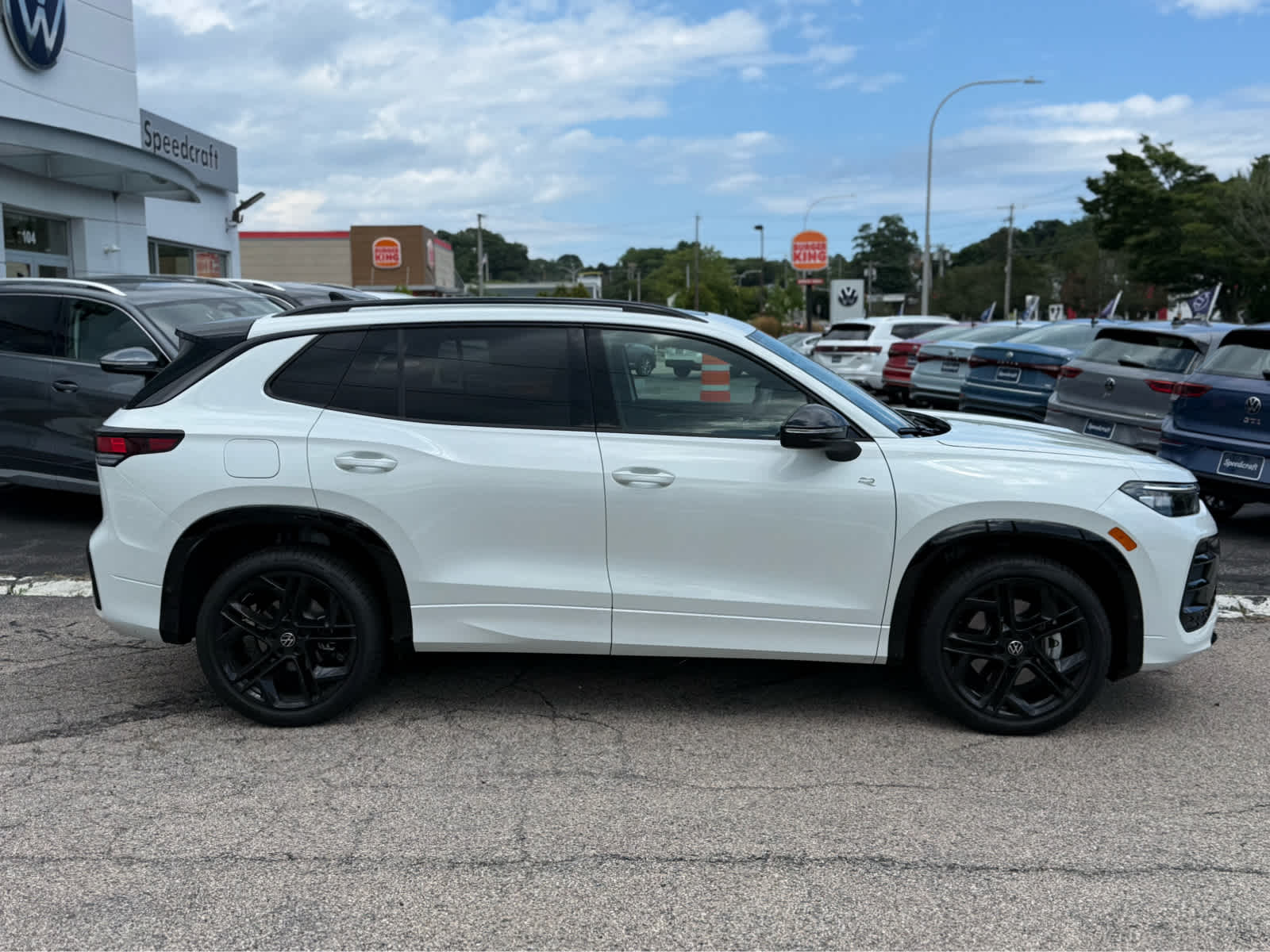 2026 Volkswagen Tiguan SE R-Line Black