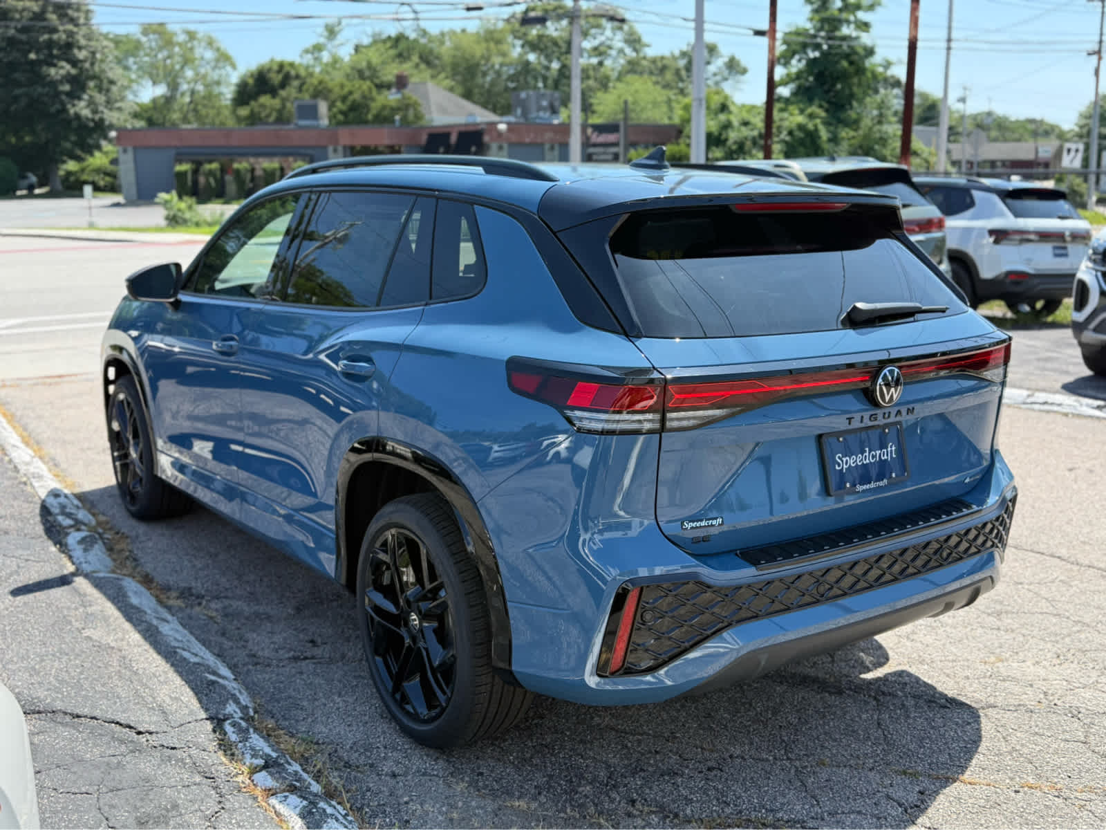 2026 Volkswagen Tiguan SE R-Line Black