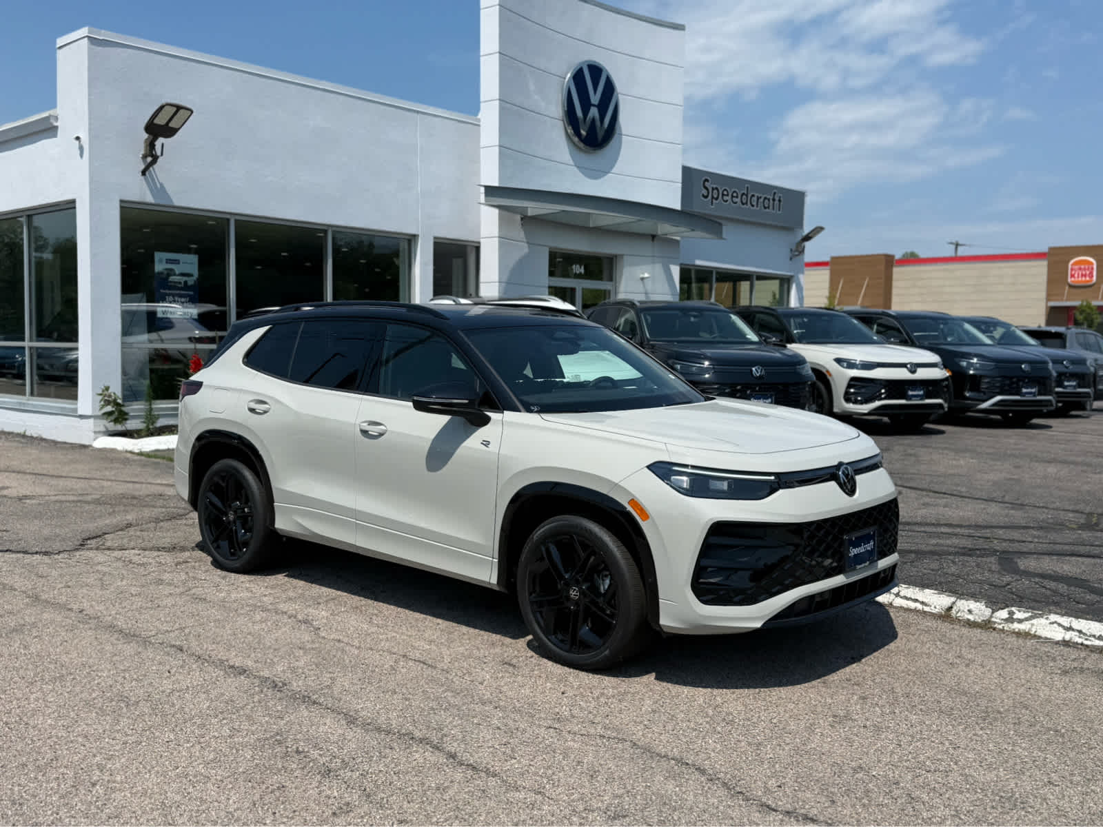 2026 Volkswagen Tiguan SE R-Line Black