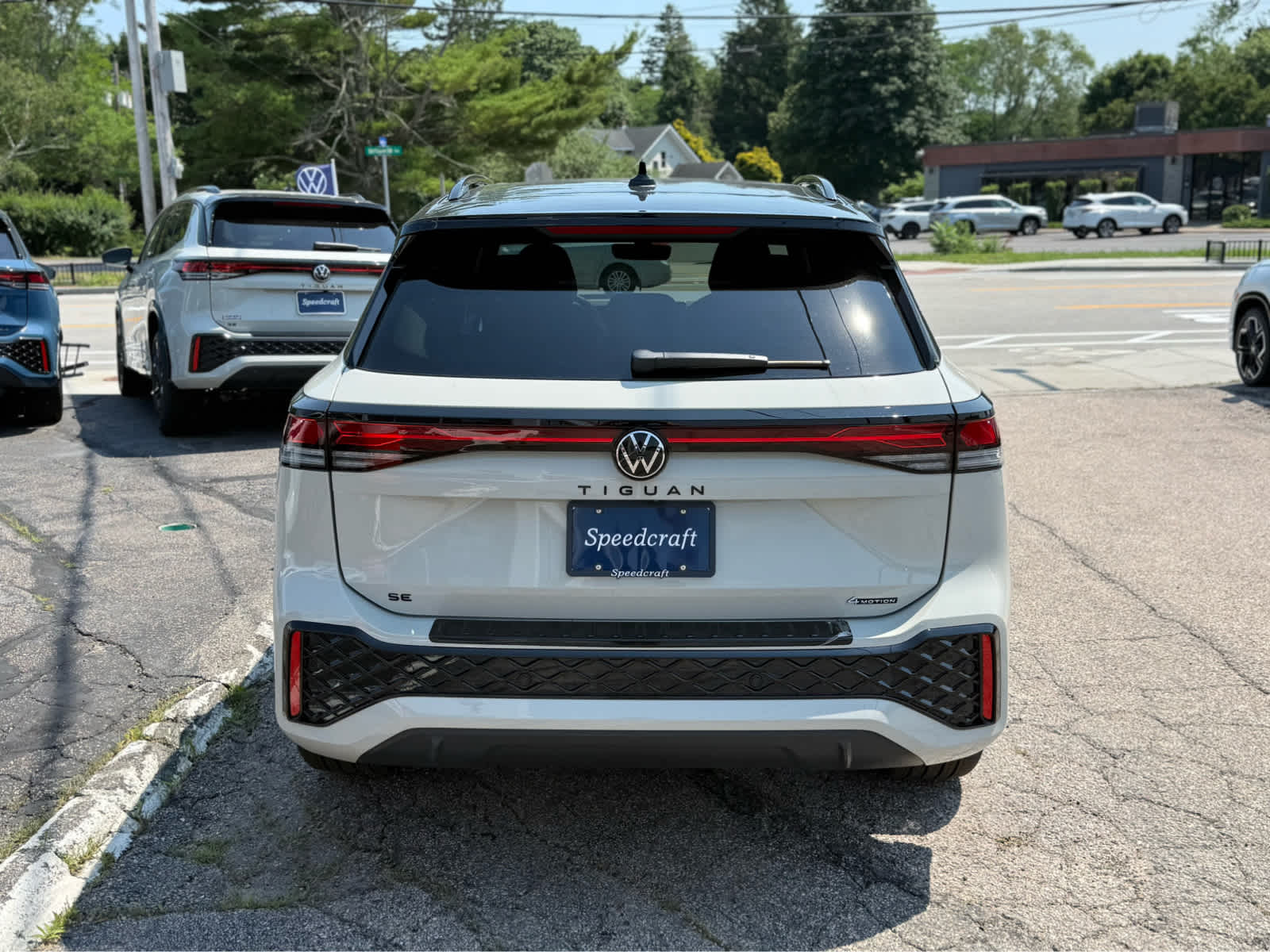 2026 Volkswagen Tiguan SE R-Line Black