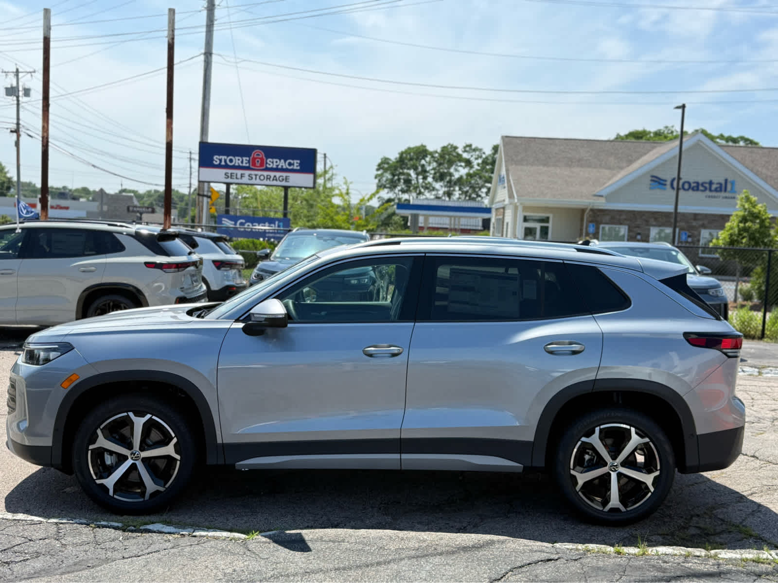 2026 Volkswagen Tiguan SE