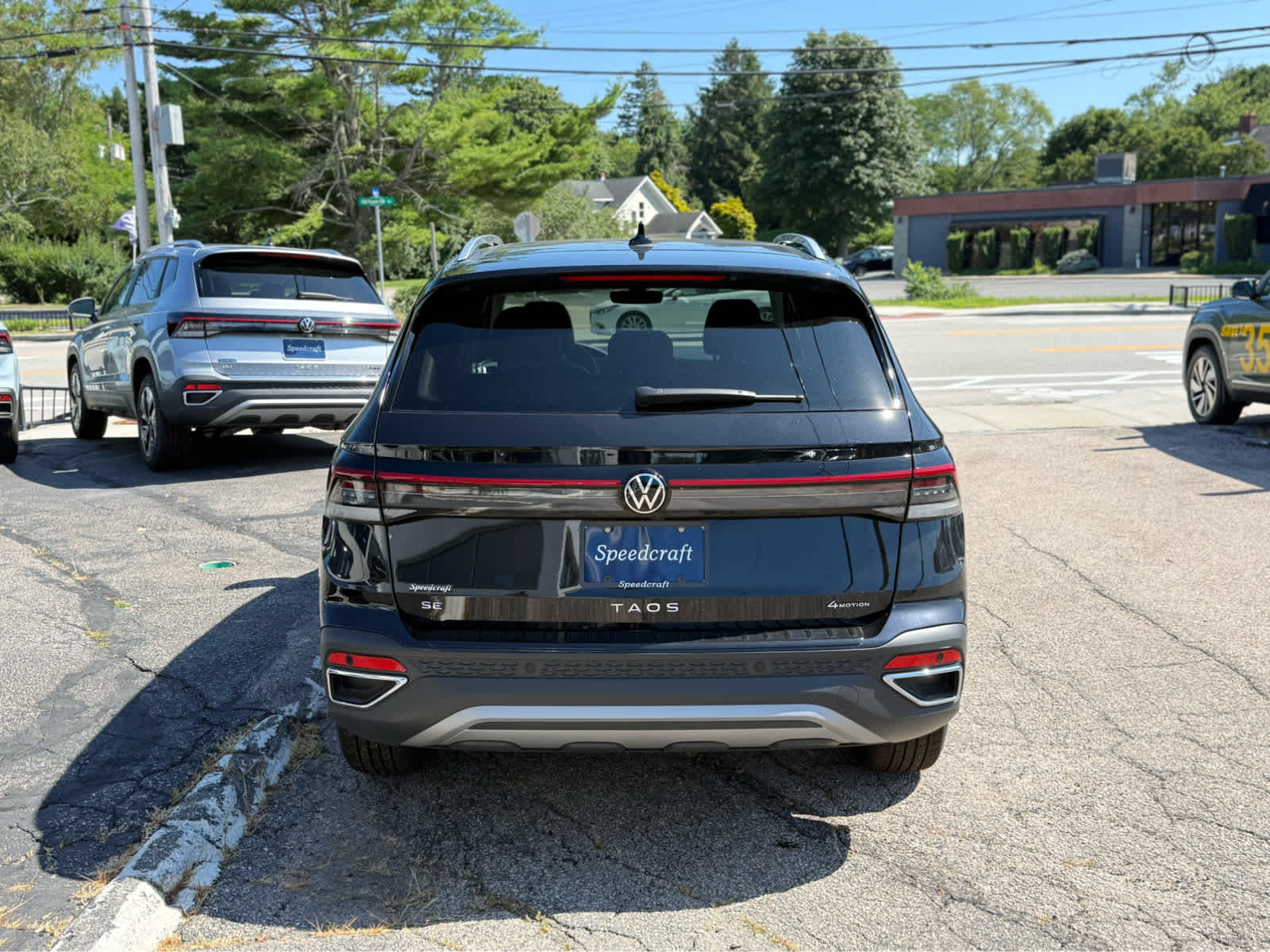 2026 Volkswagen Taos SE