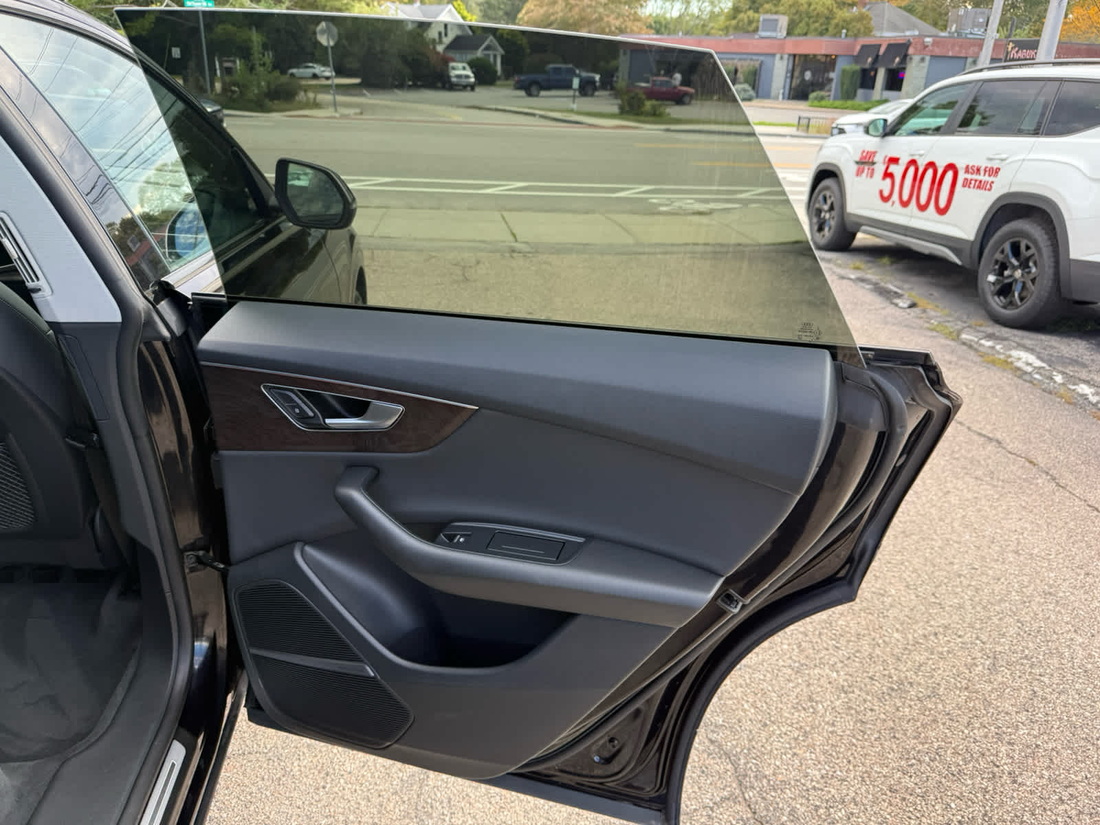 2020 Audi Q8 Premium Plus
